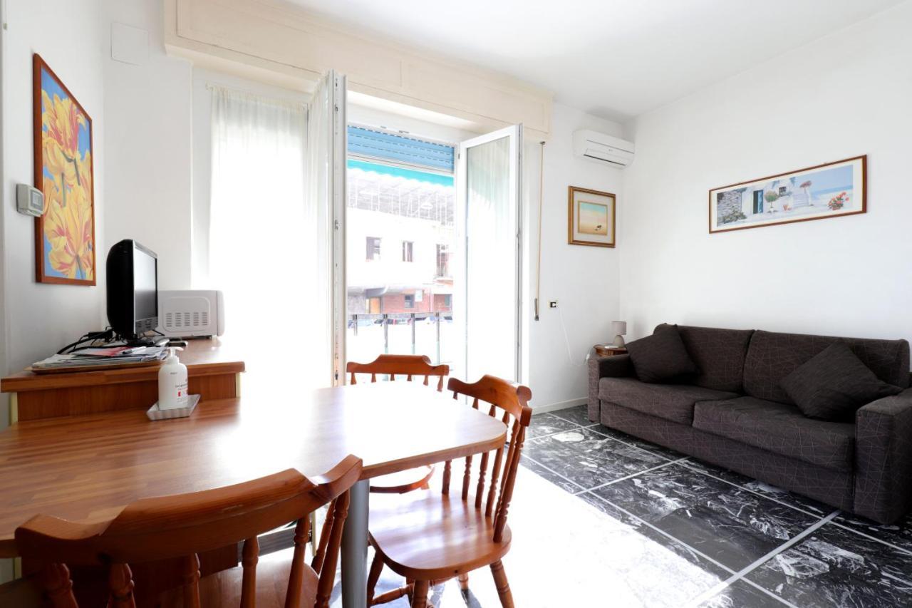 La Casa Di Irene Apartment Леванто Екстериор снимка
